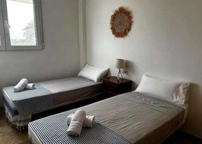 Caminando A La Playa Denia